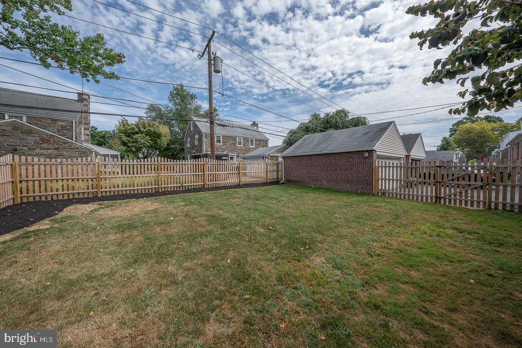 1011 CONCORD AVENUE