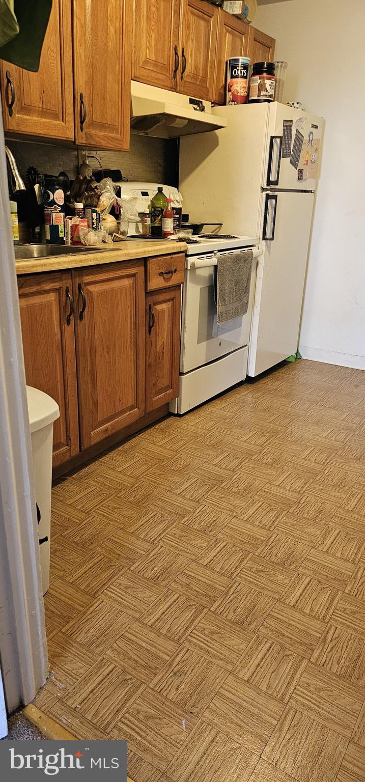 147-149 E BALTIMORE AVENUE