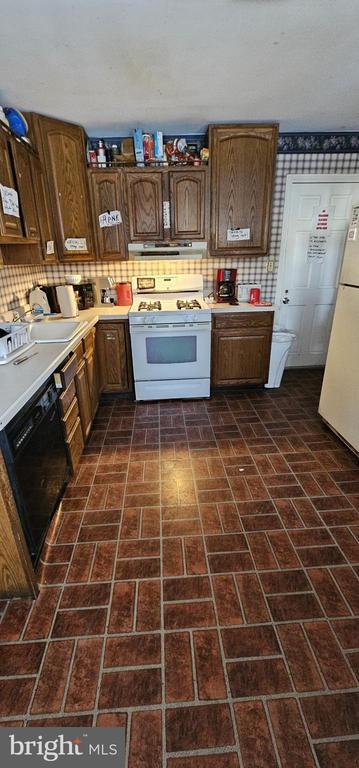 147-149 E BALTIMORE AVENUE