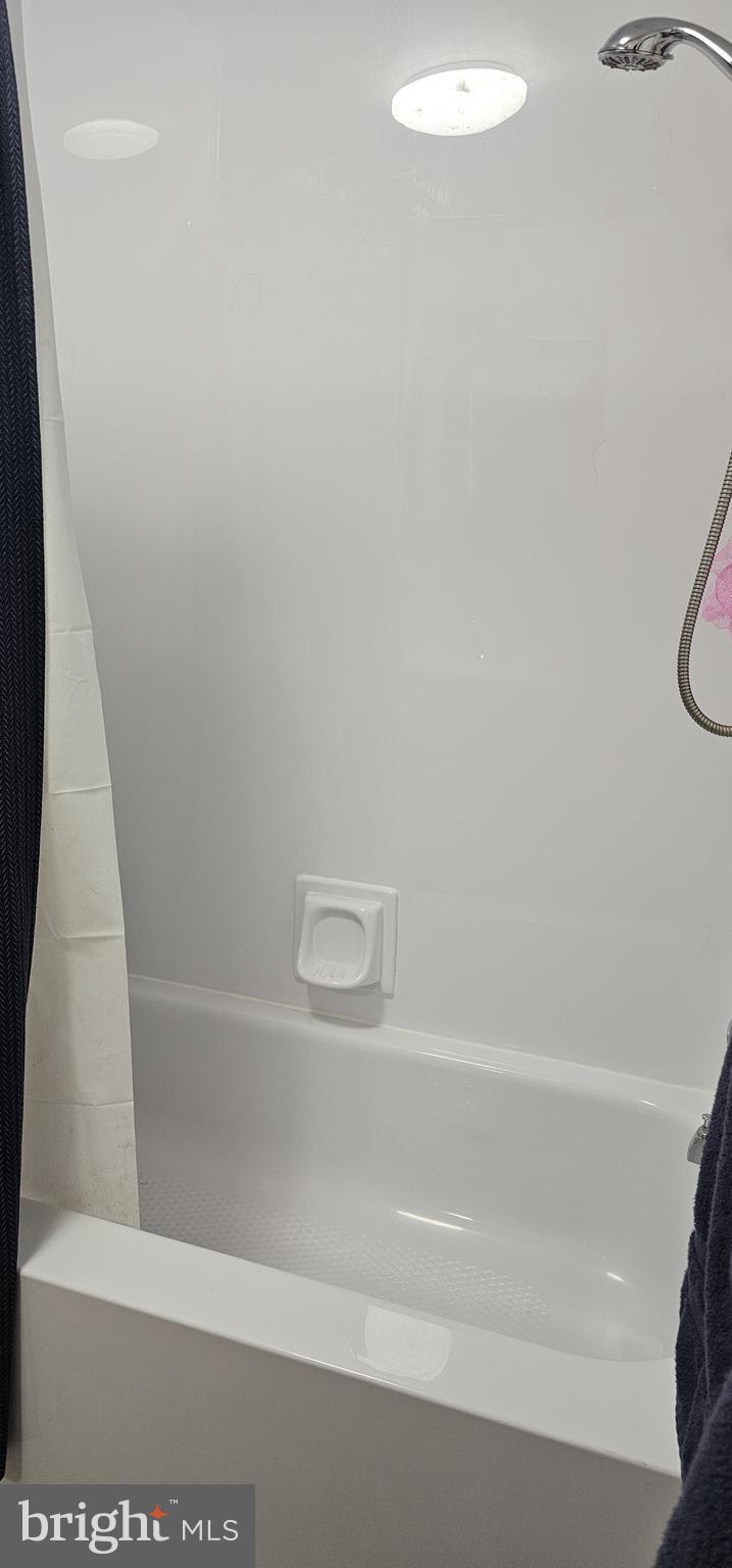 147-149 E BALTIMORE AVENUE