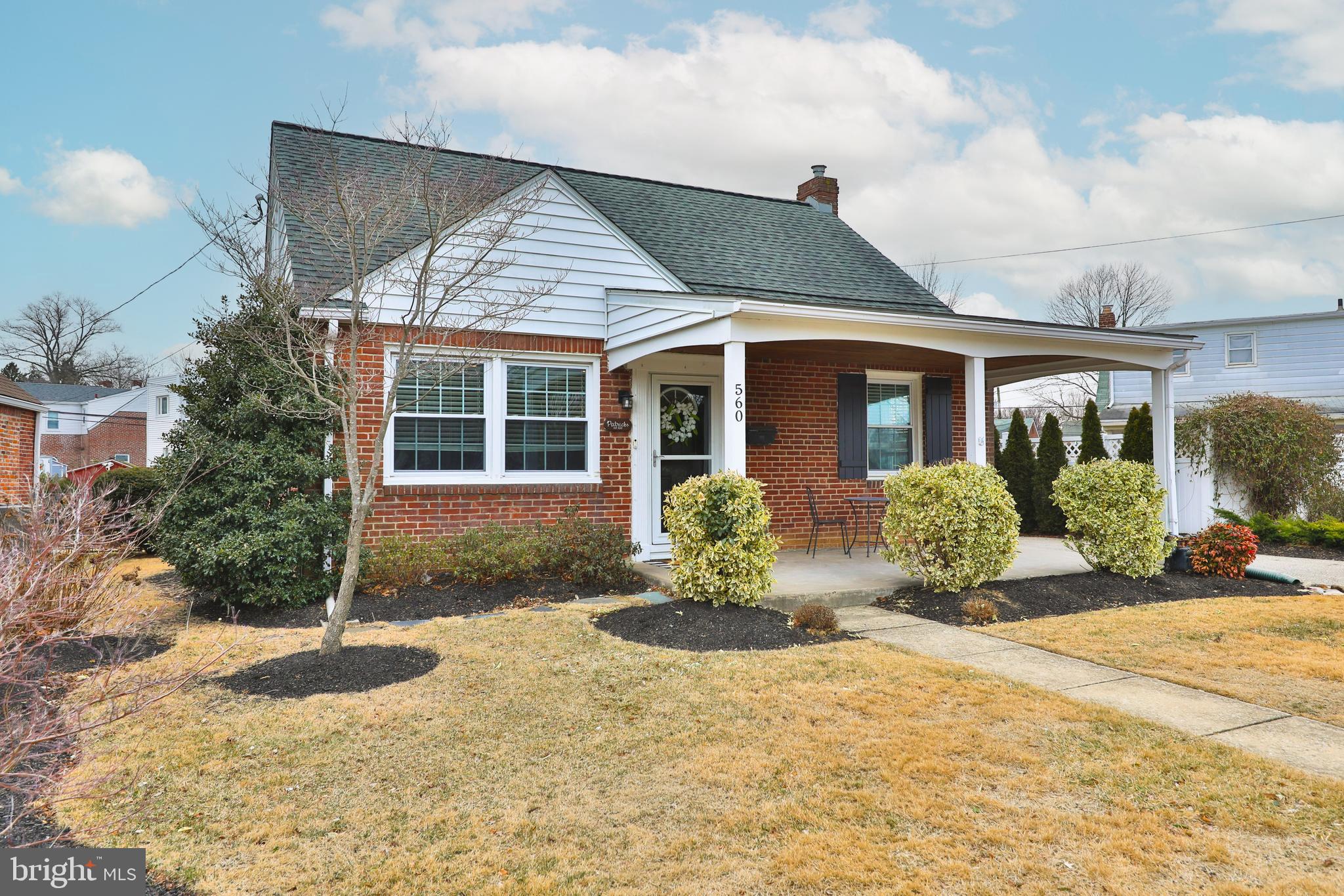 560 LAWRENCE ROAD