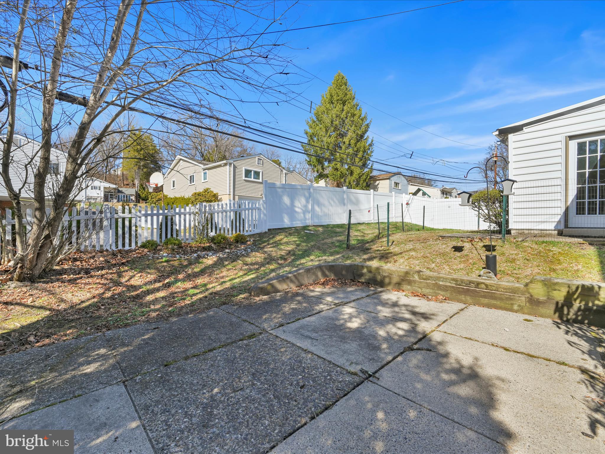 1749 LAWRENCE ROAD