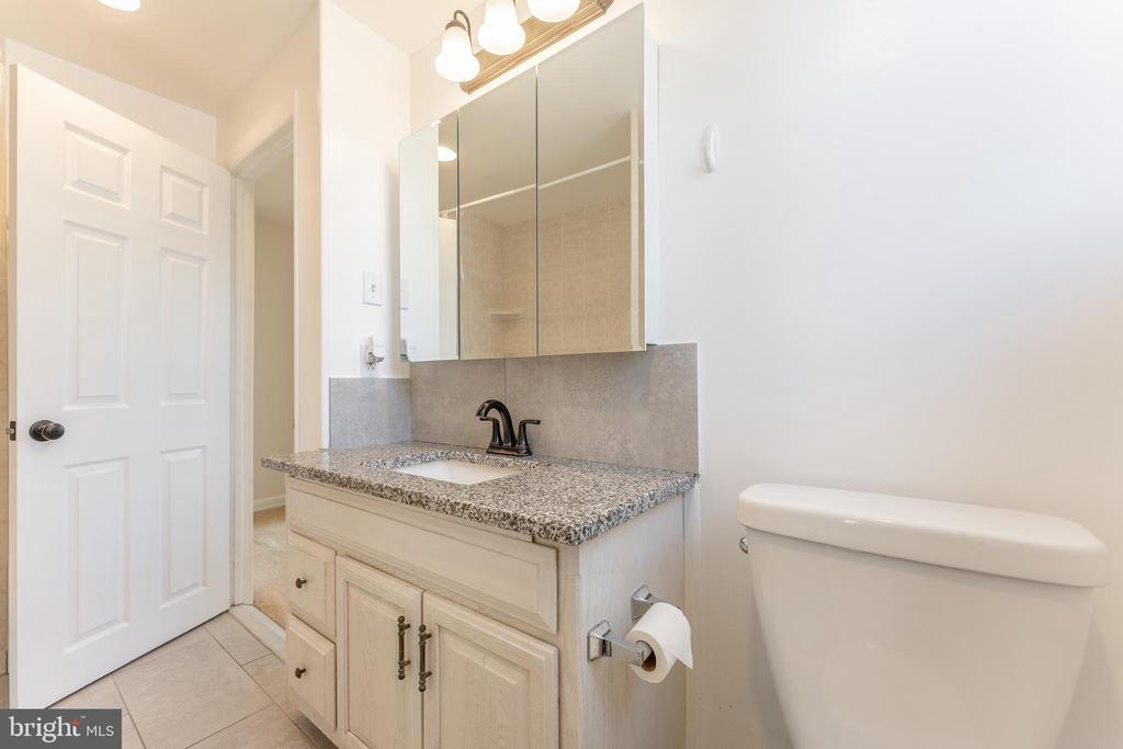 222 EMERALD LANE
