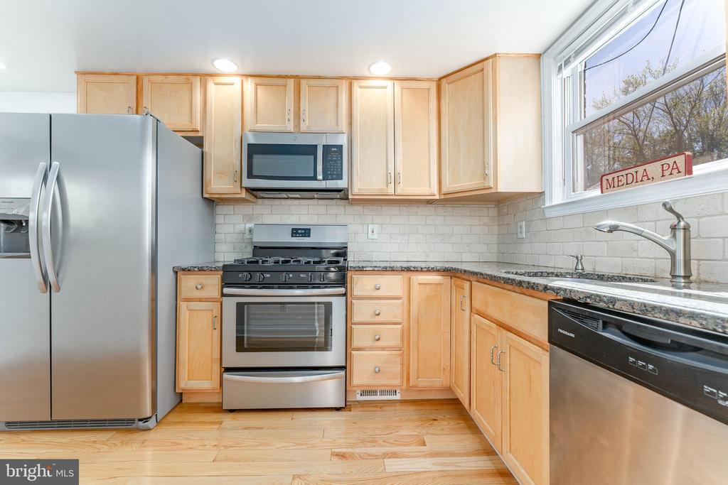222 EMERALD LANE