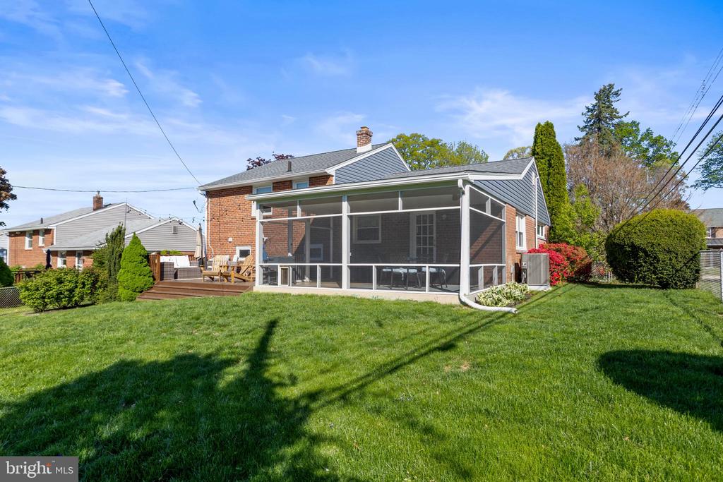 105 LONGVIEW DRIVE
