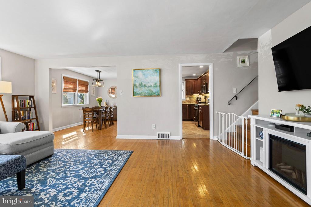 105 LONGVIEW DRIVE