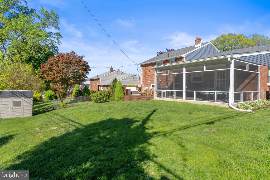 105 LONGVIEW DRIVE