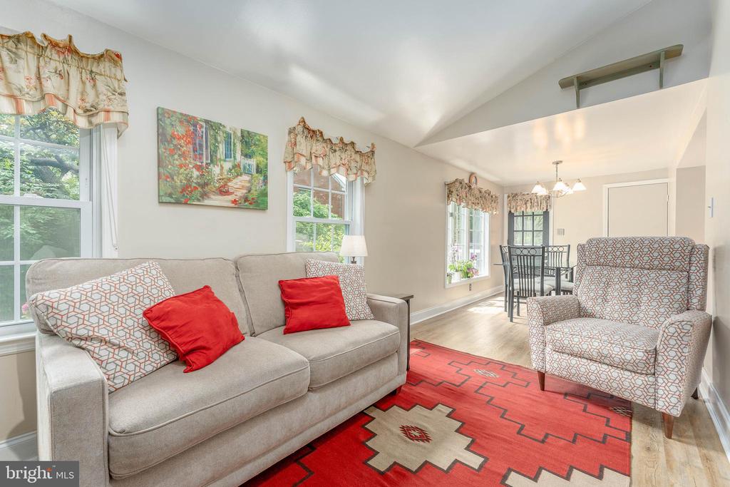 2 FAIRHILL ROAD