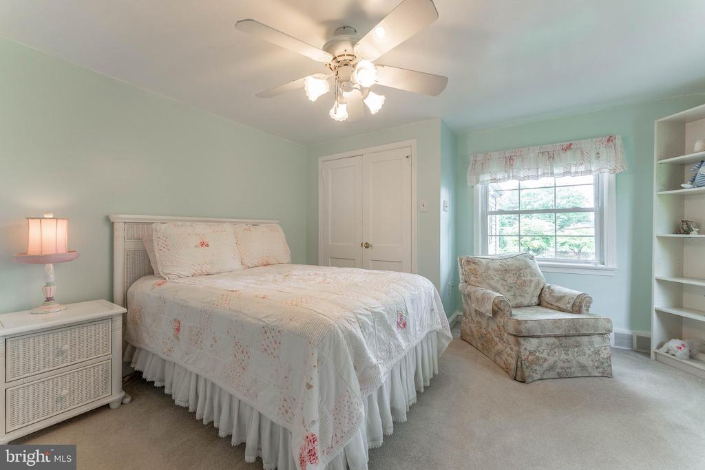 2 FAIRHILL ROAD