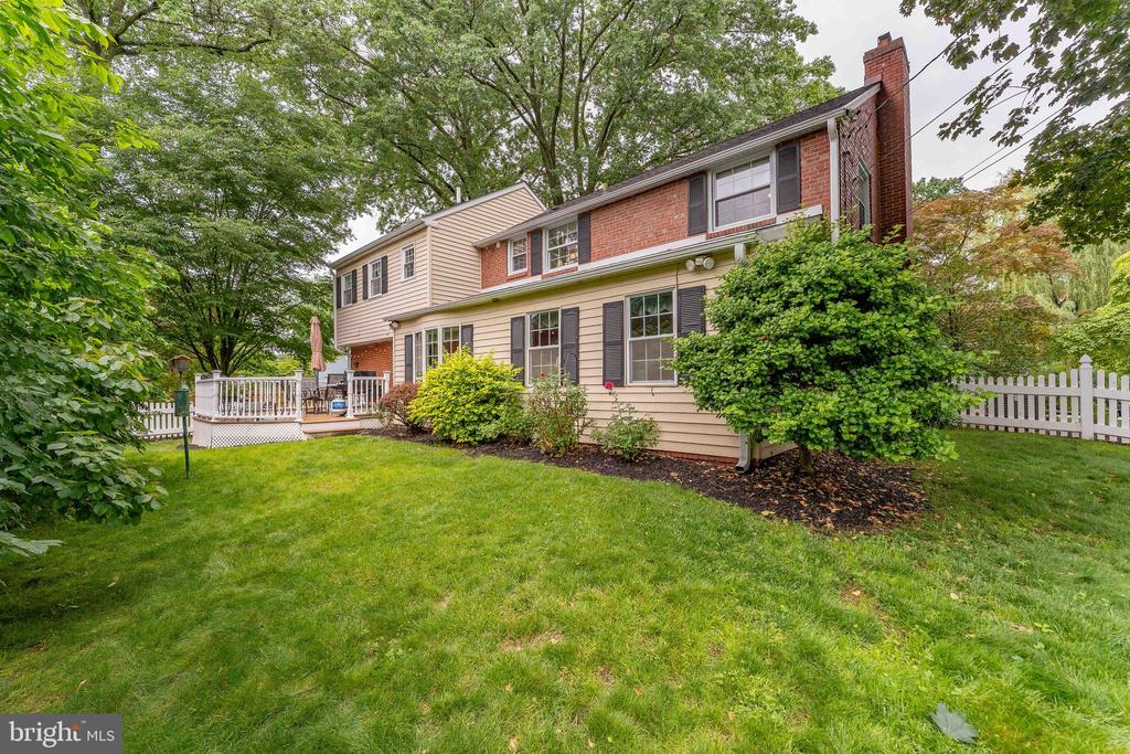 2 FAIRHILL ROAD