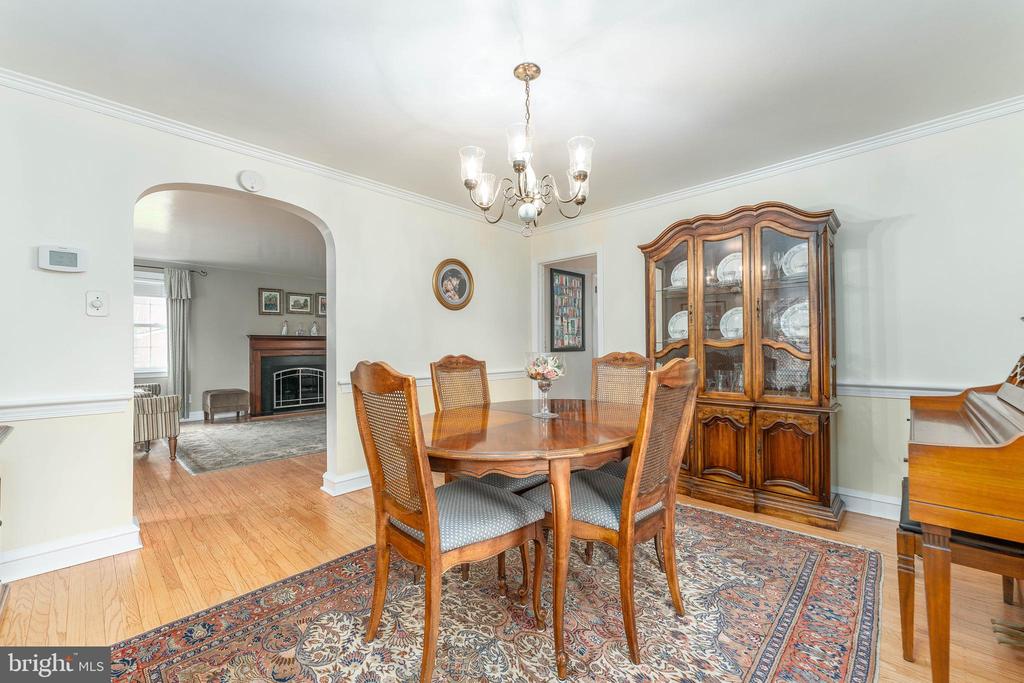 2 FAIRHILL ROAD