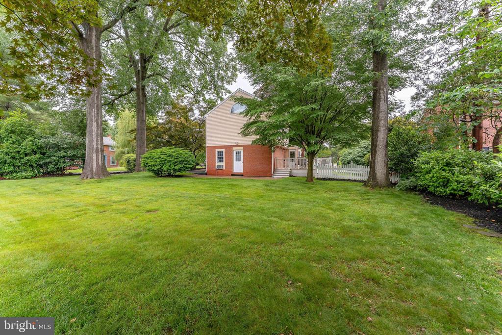 2 FAIRHILL ROAD
