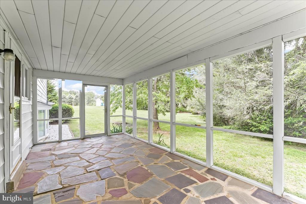 63 MARLBOROUGH LANE