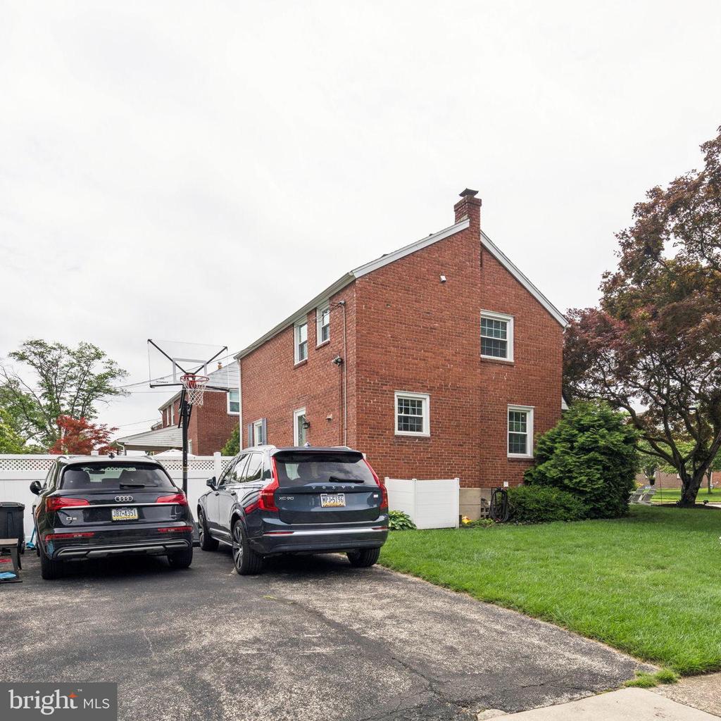 615 COVINGTON ROAD