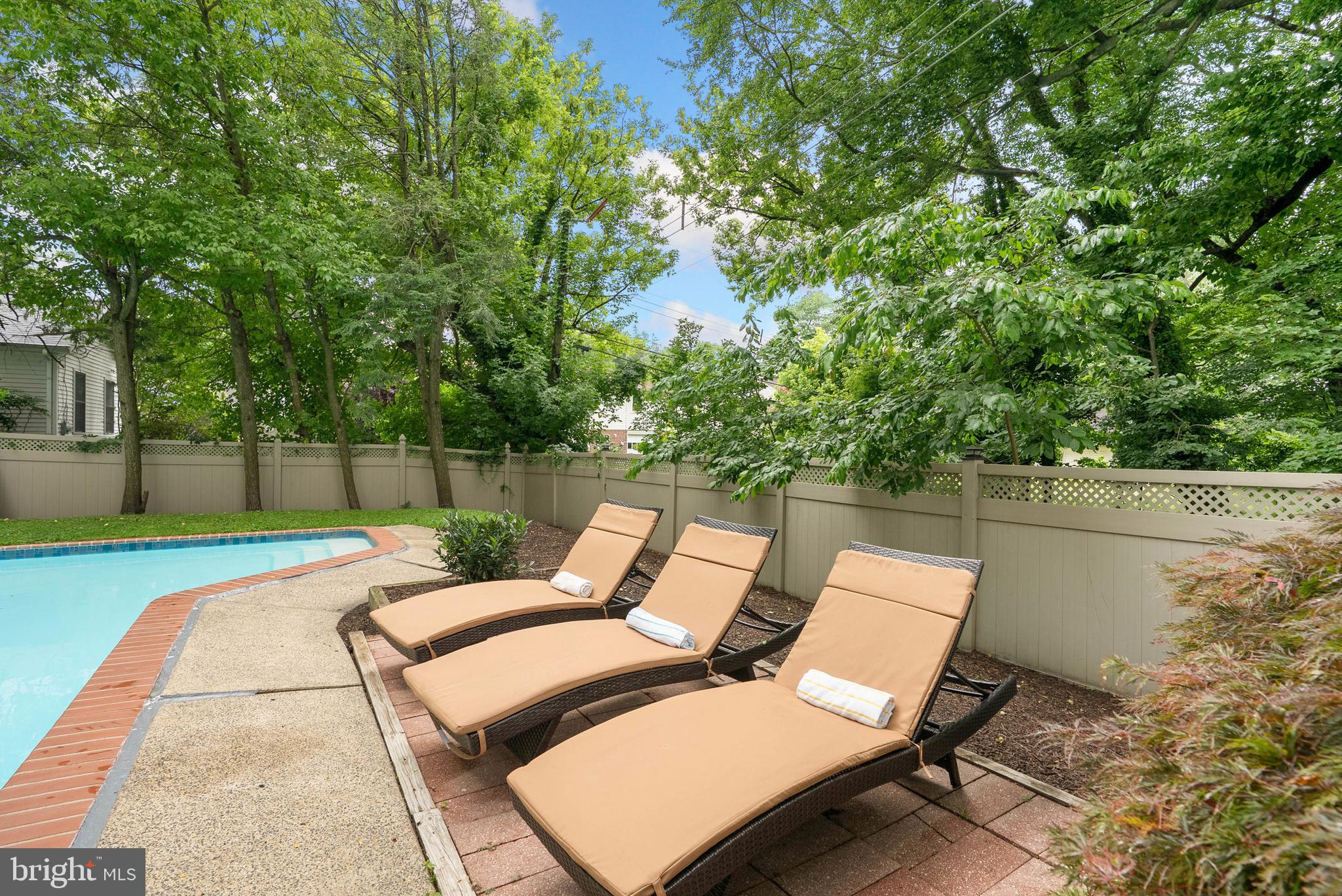332 FRANKLIN AVENUE