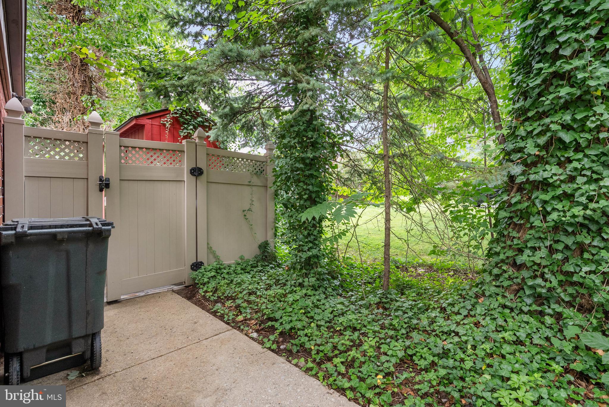 332 FRANKLIN AVENUE