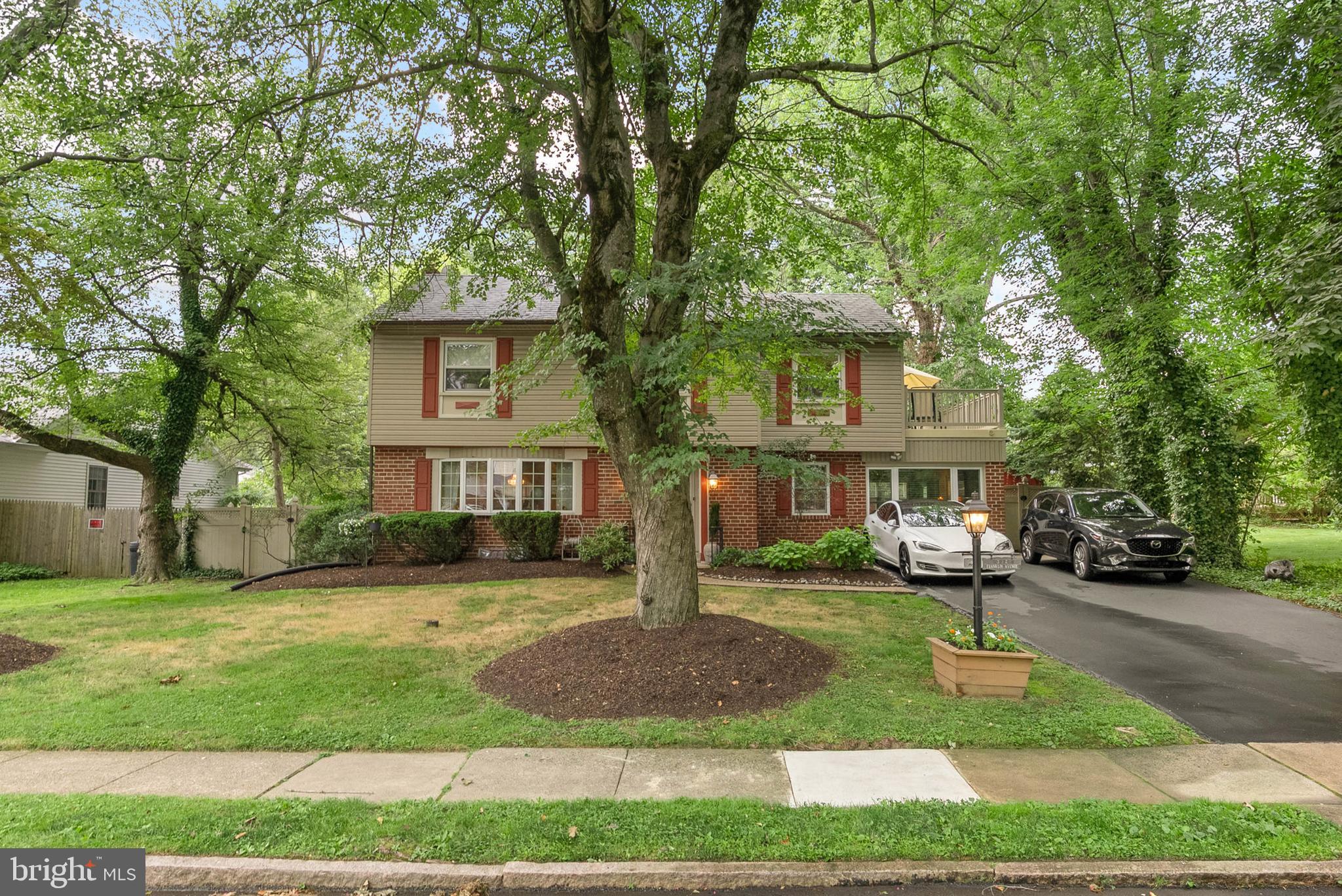 332 FRANKLIN AVENUE