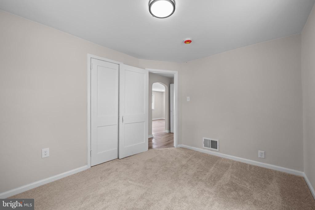 12 ROSALIE LANE