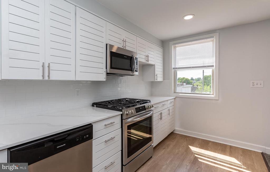 144 ALVERSTONE ROAD