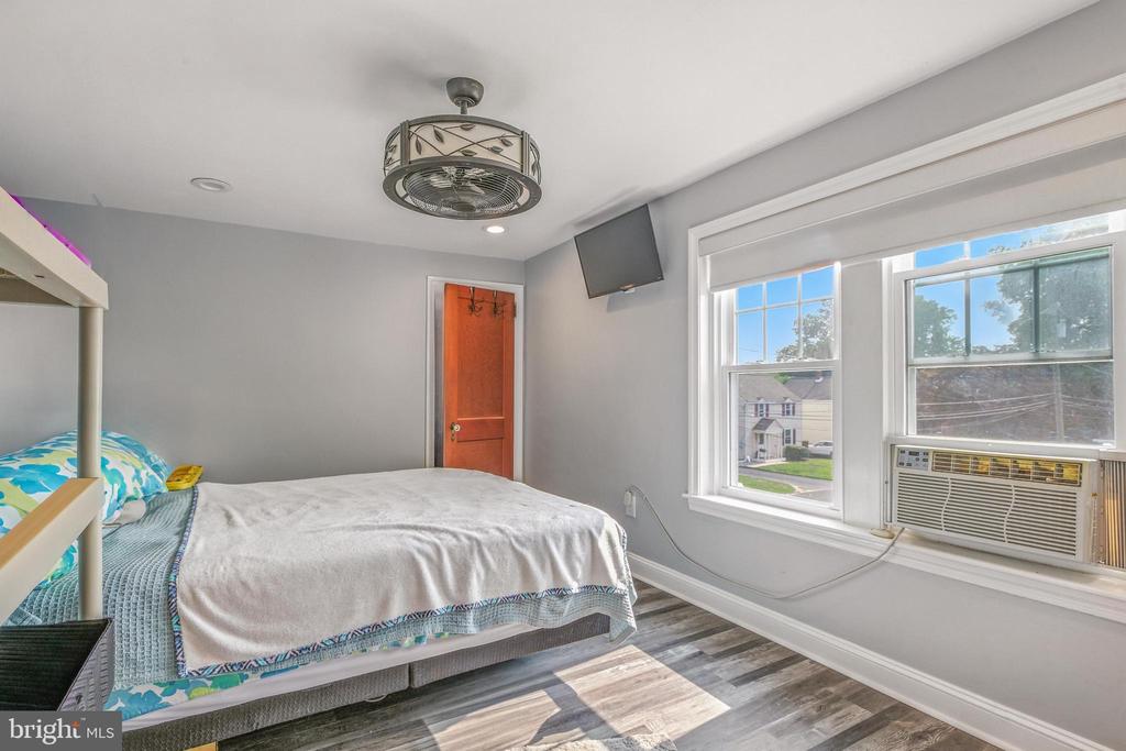 309 MEDIA PARKWAY