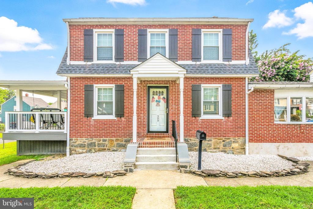 309 MEDIA PARKWAY