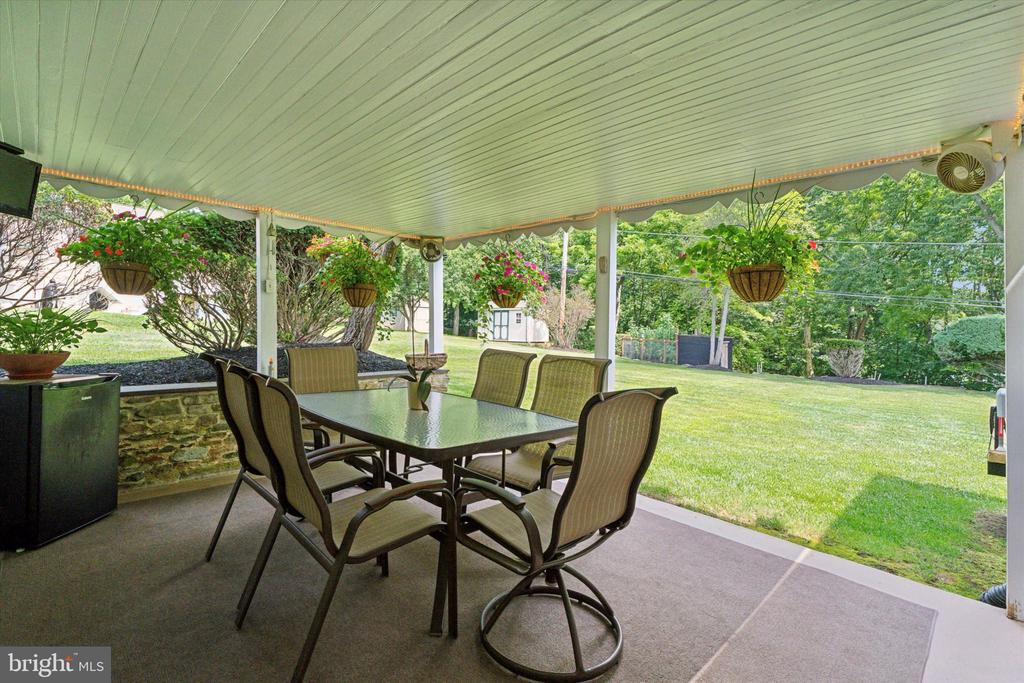 2789 HIGHLAND AVENUE