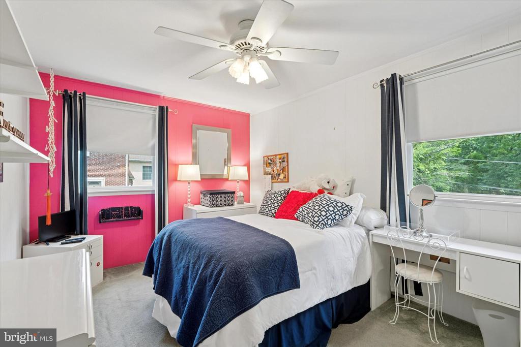 2789 HIGHLAND AVENUE