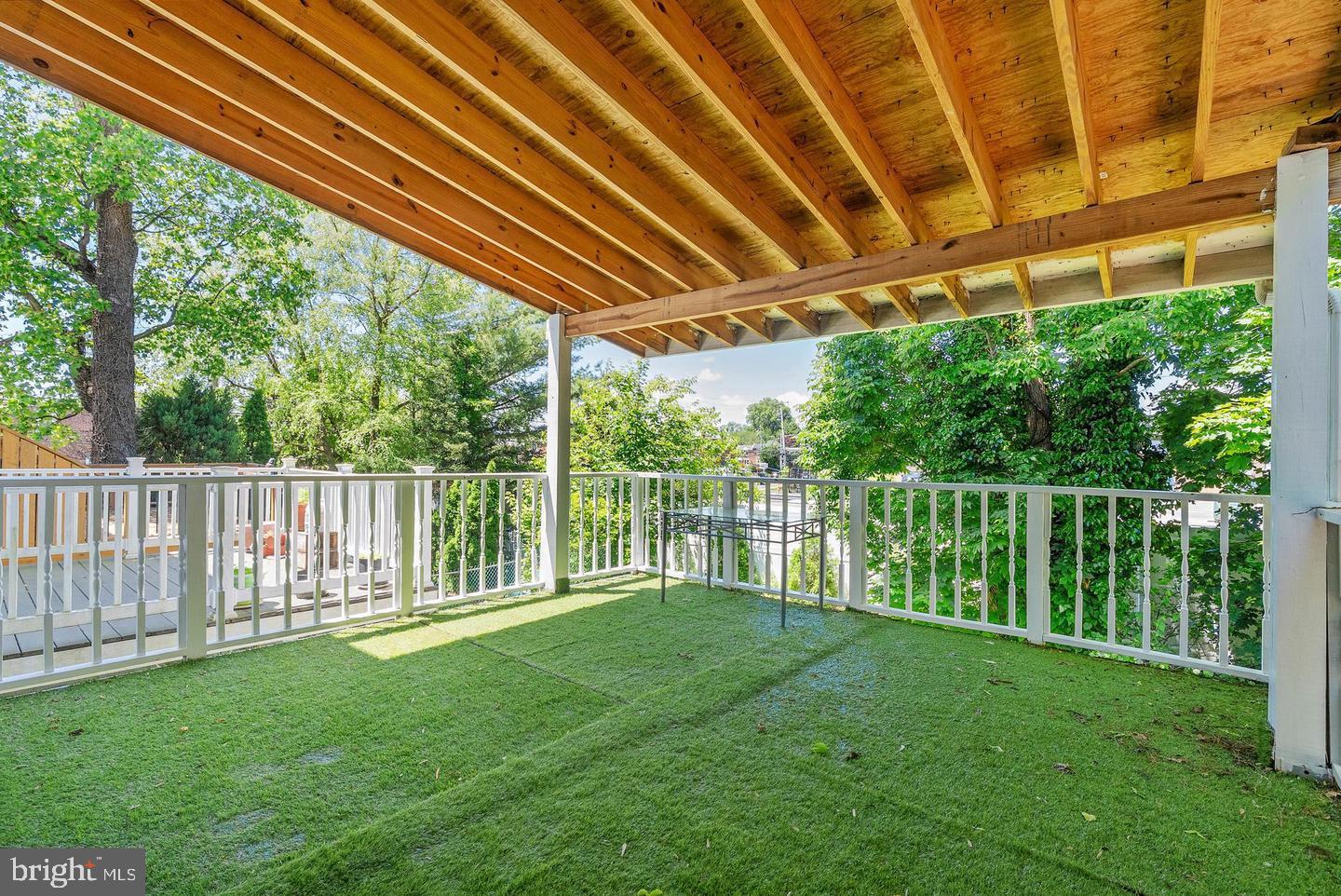 643 SAINT ANTHONY LANE