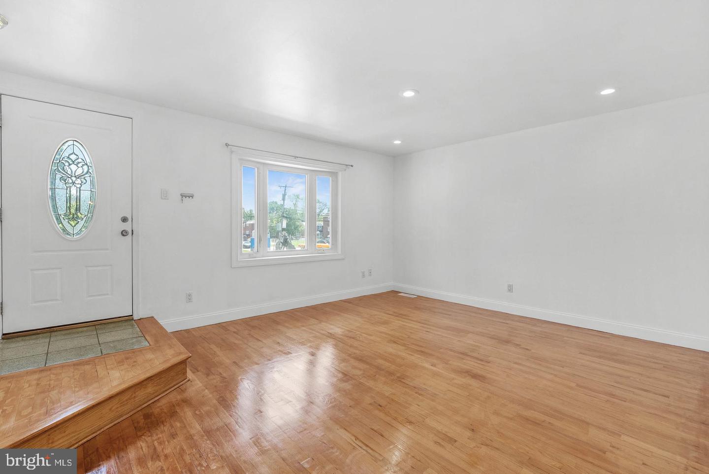 643 SAINT ANTHONY LANE