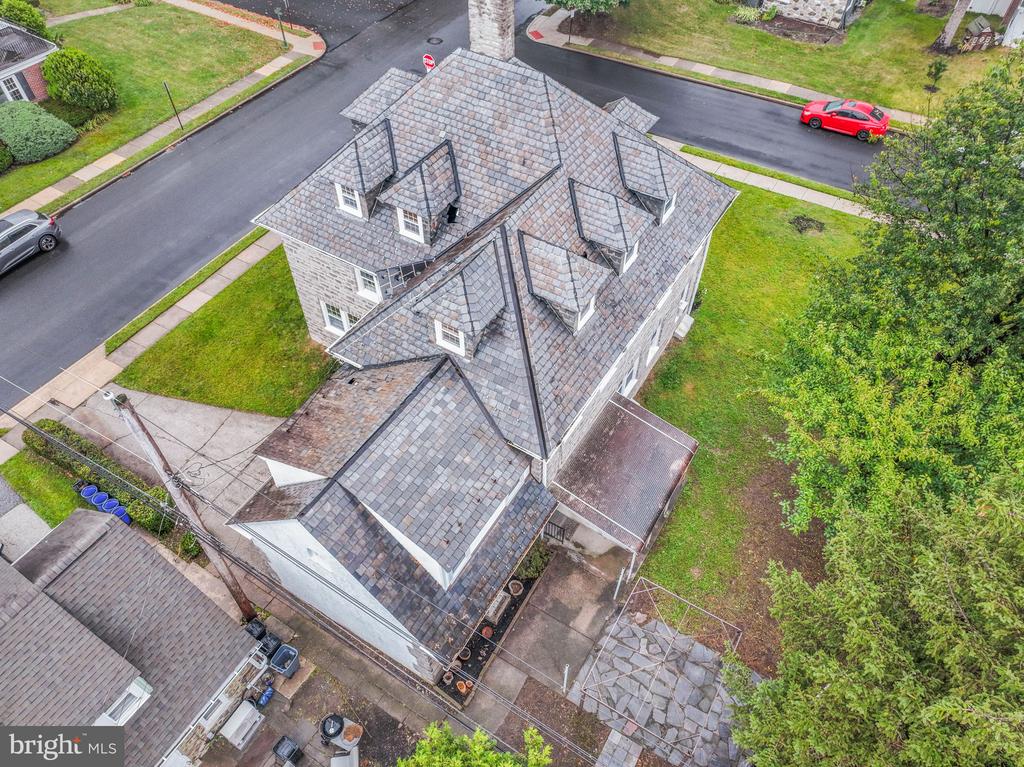 474 KENWOOD ROAD