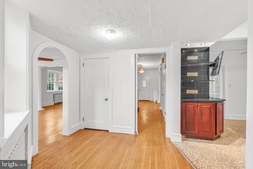 474 KENWOOD ROAD