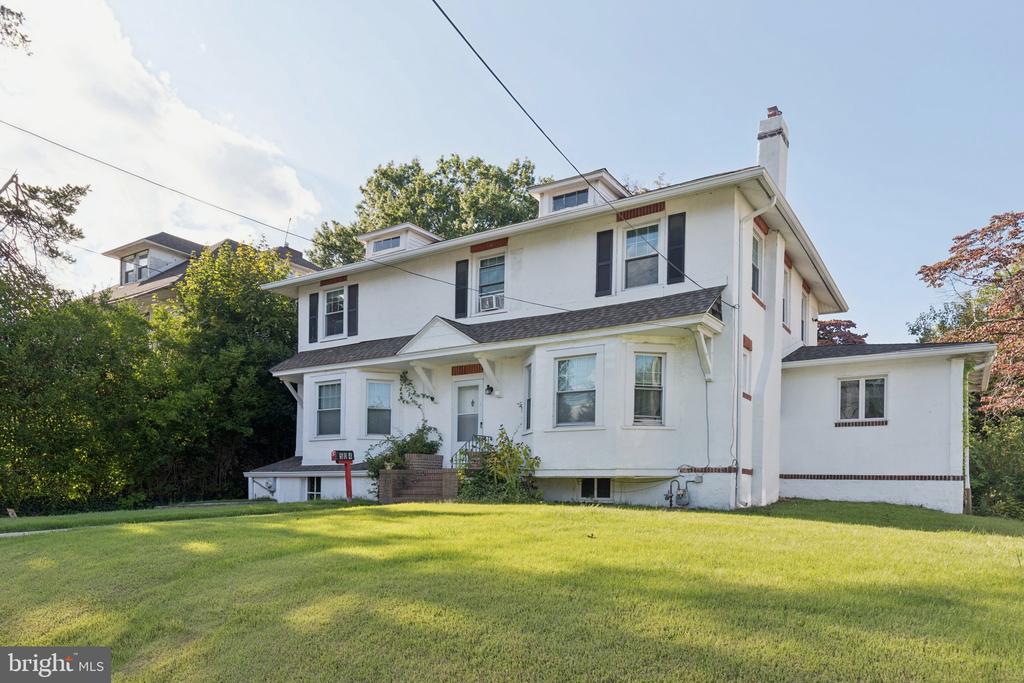 504 S ELMWOOD AVENUE