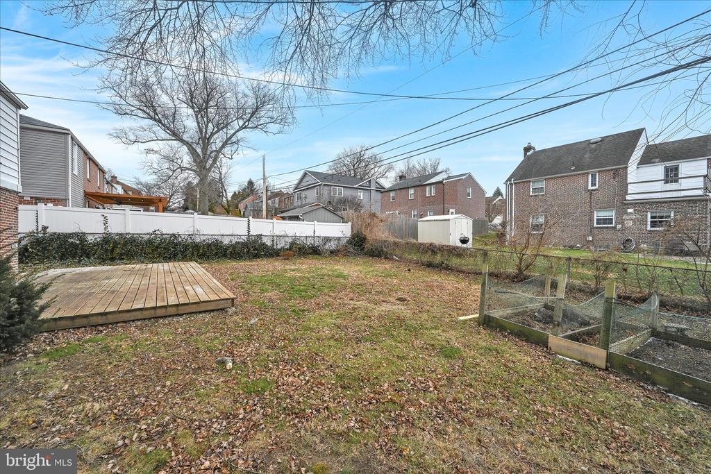 1501 BURMONT