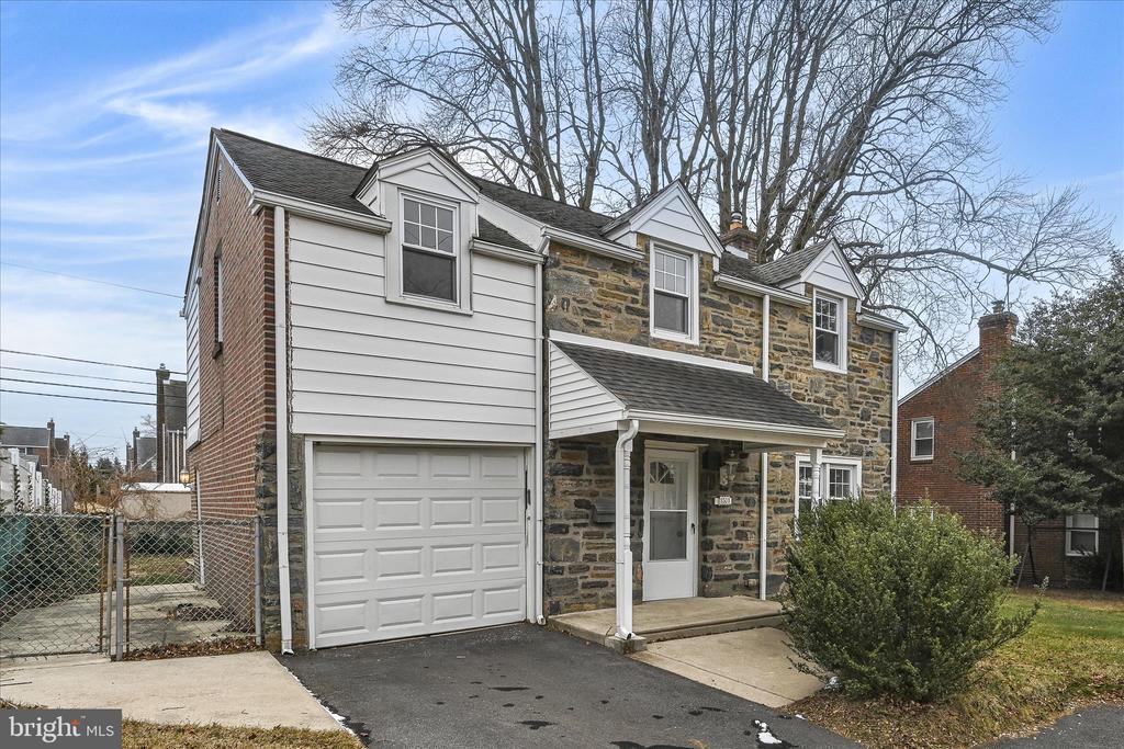 1501 BURMONT