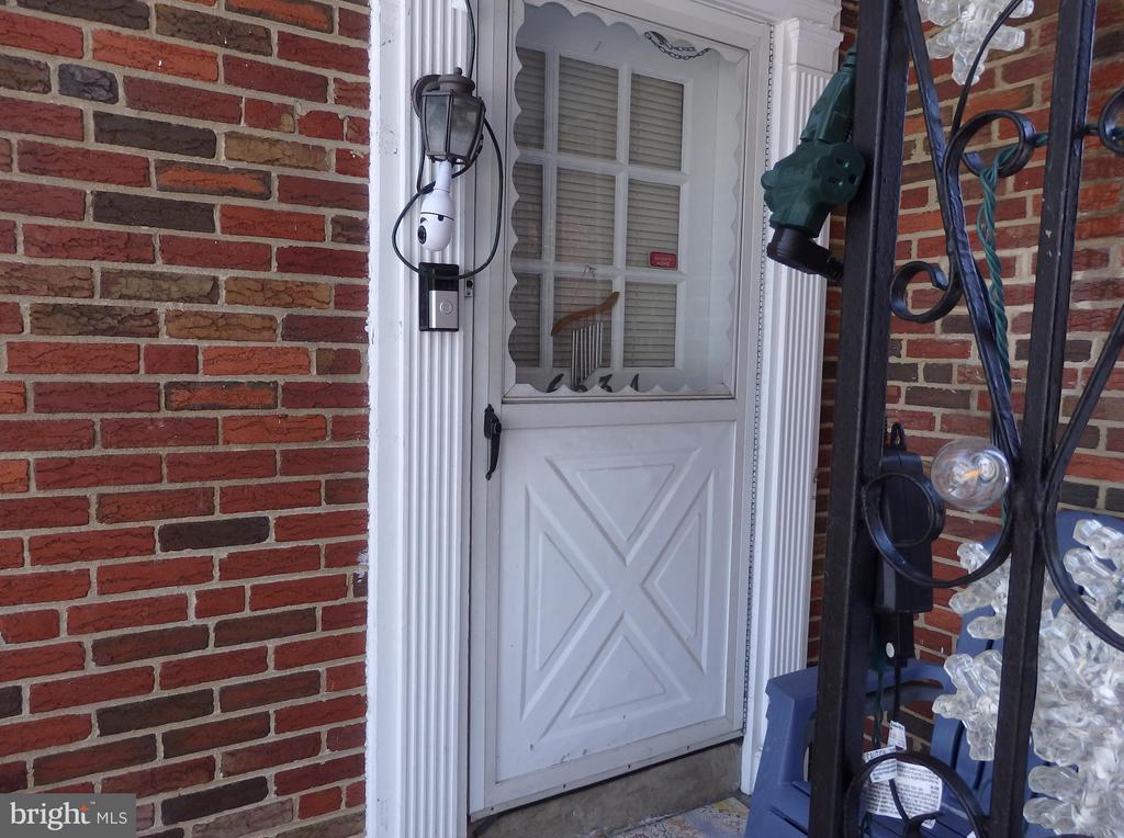 653 DREXEL AVENUE