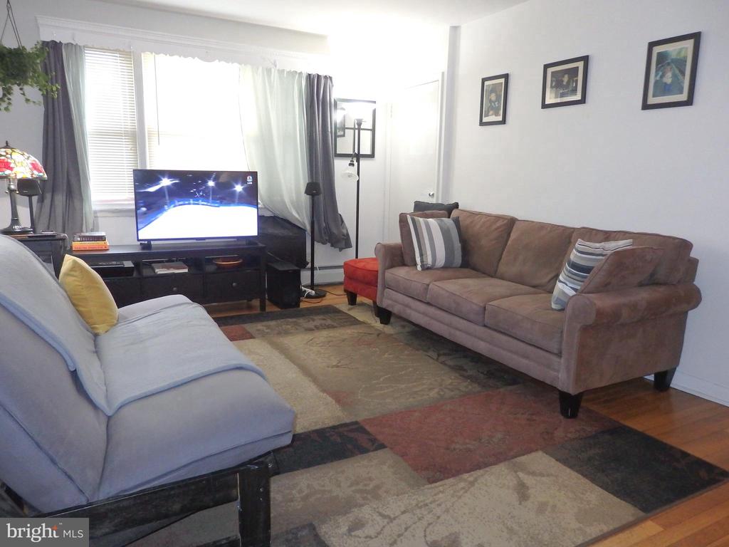 653 DREXEL AVENUE