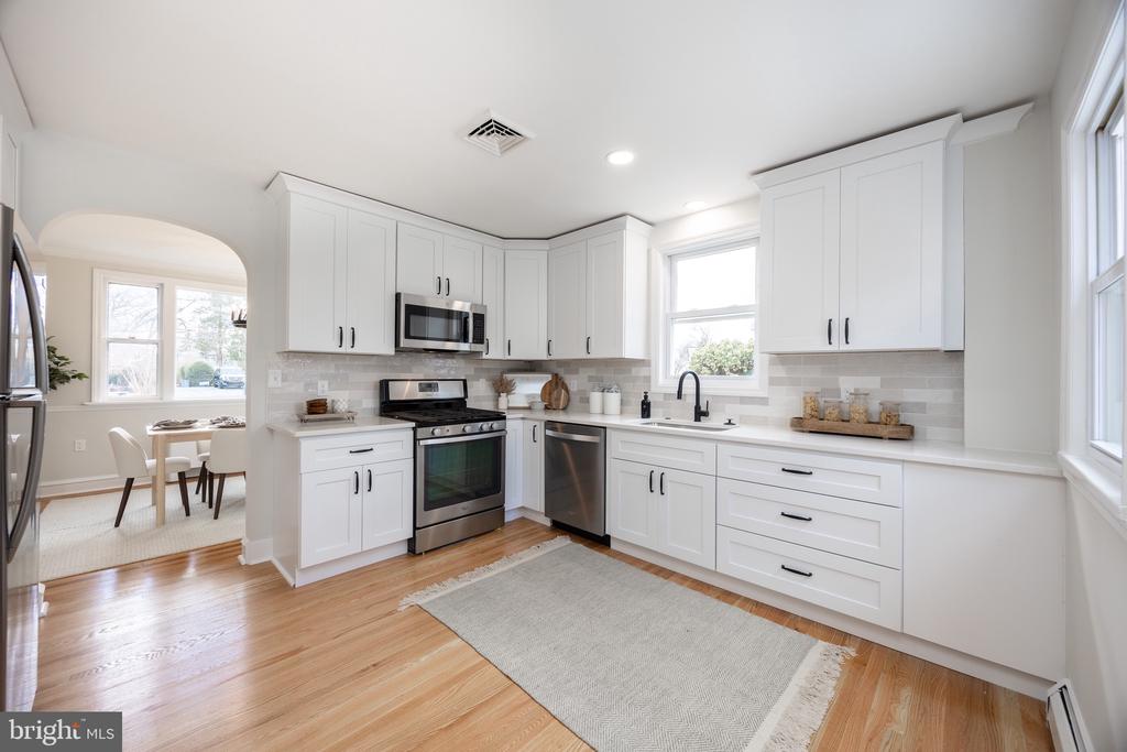 465 HAWARDEN ROAD
