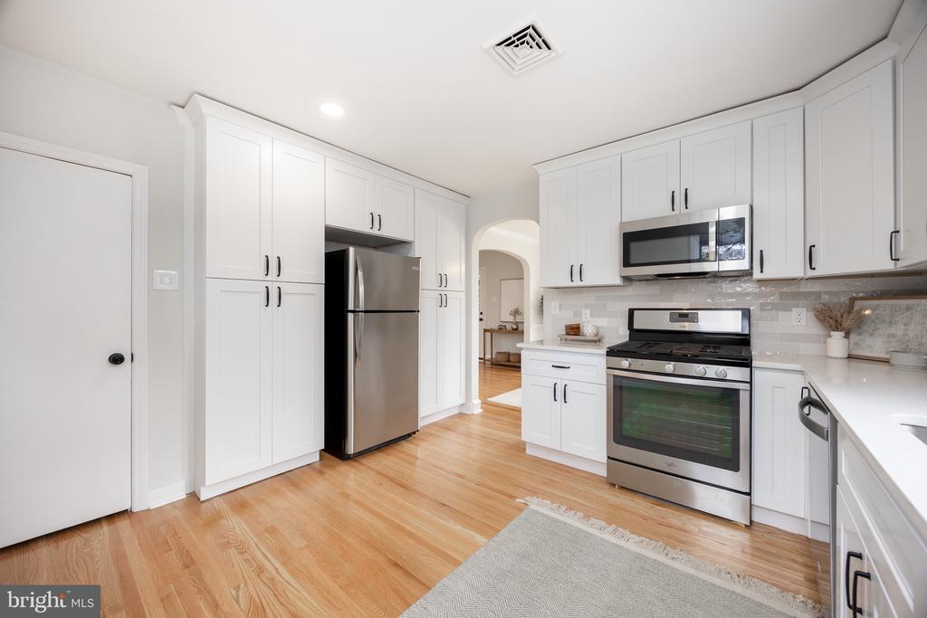 465 HAWARDEN ROAD