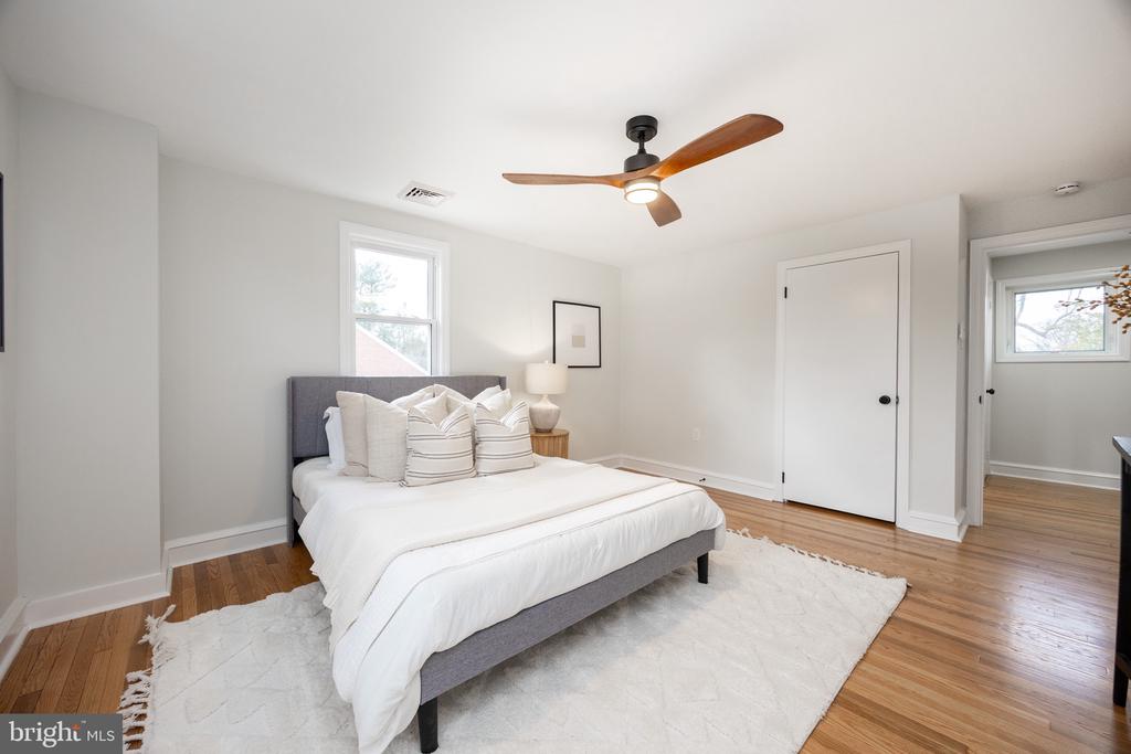 465 HAWARDEN ROAD