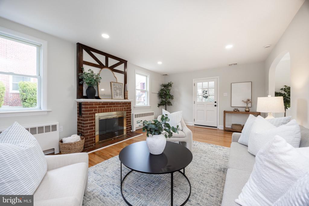 465 HAWARDEN ROAD