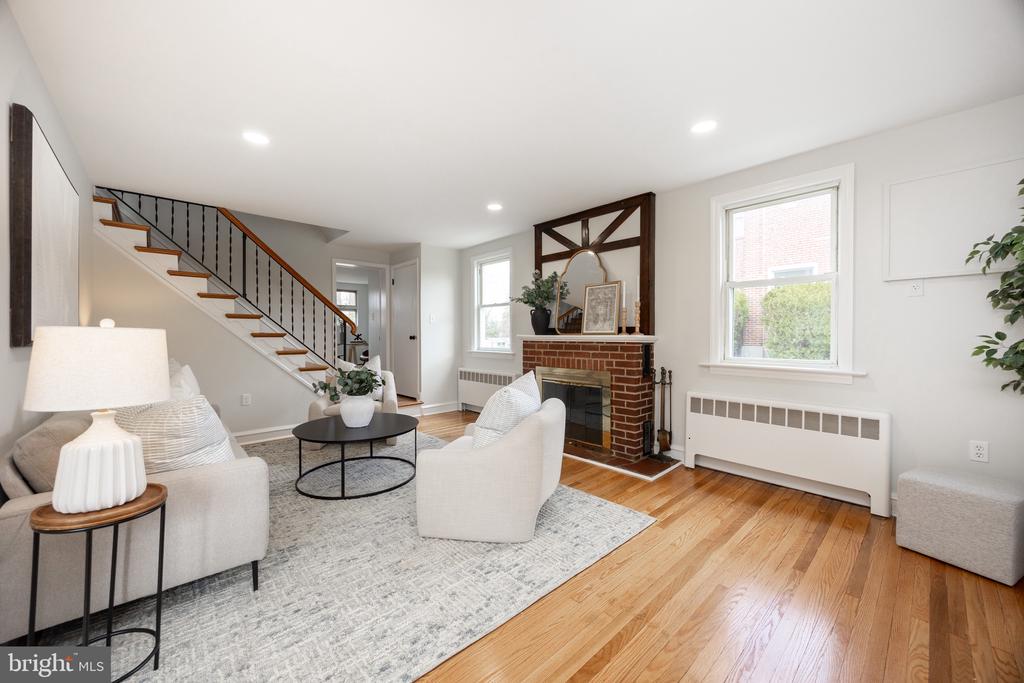 465 HAWARDEN ROAD
