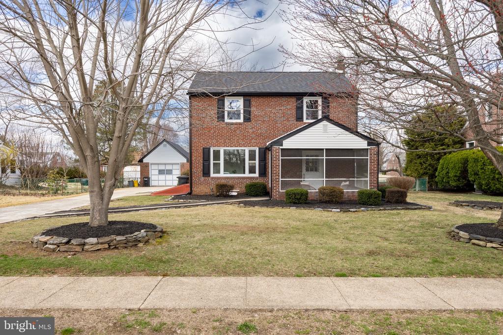 465 HAWARDEN ROAD