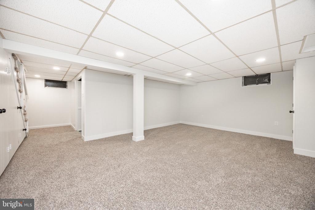 465 HAWARDEN ROAD