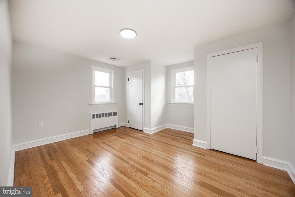 465 HAWARDEN ROAD
