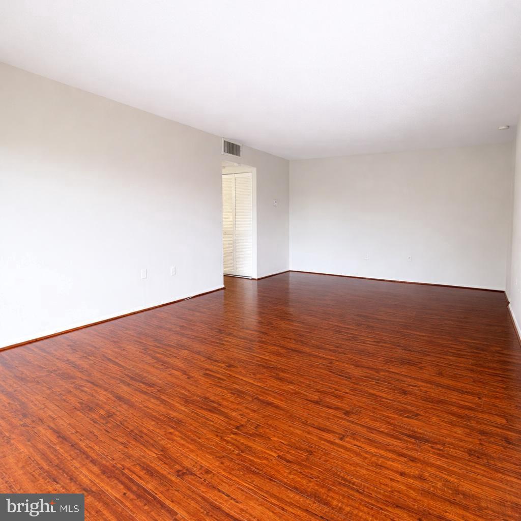 280 BRIDGEWATER ROAD Unit: J5