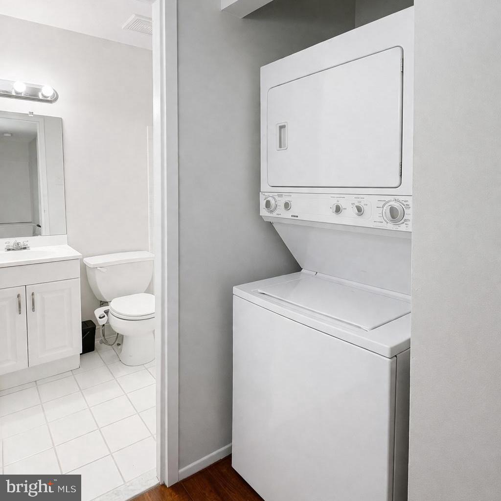 280 BRIDGEWATER ROAD Unit: J5