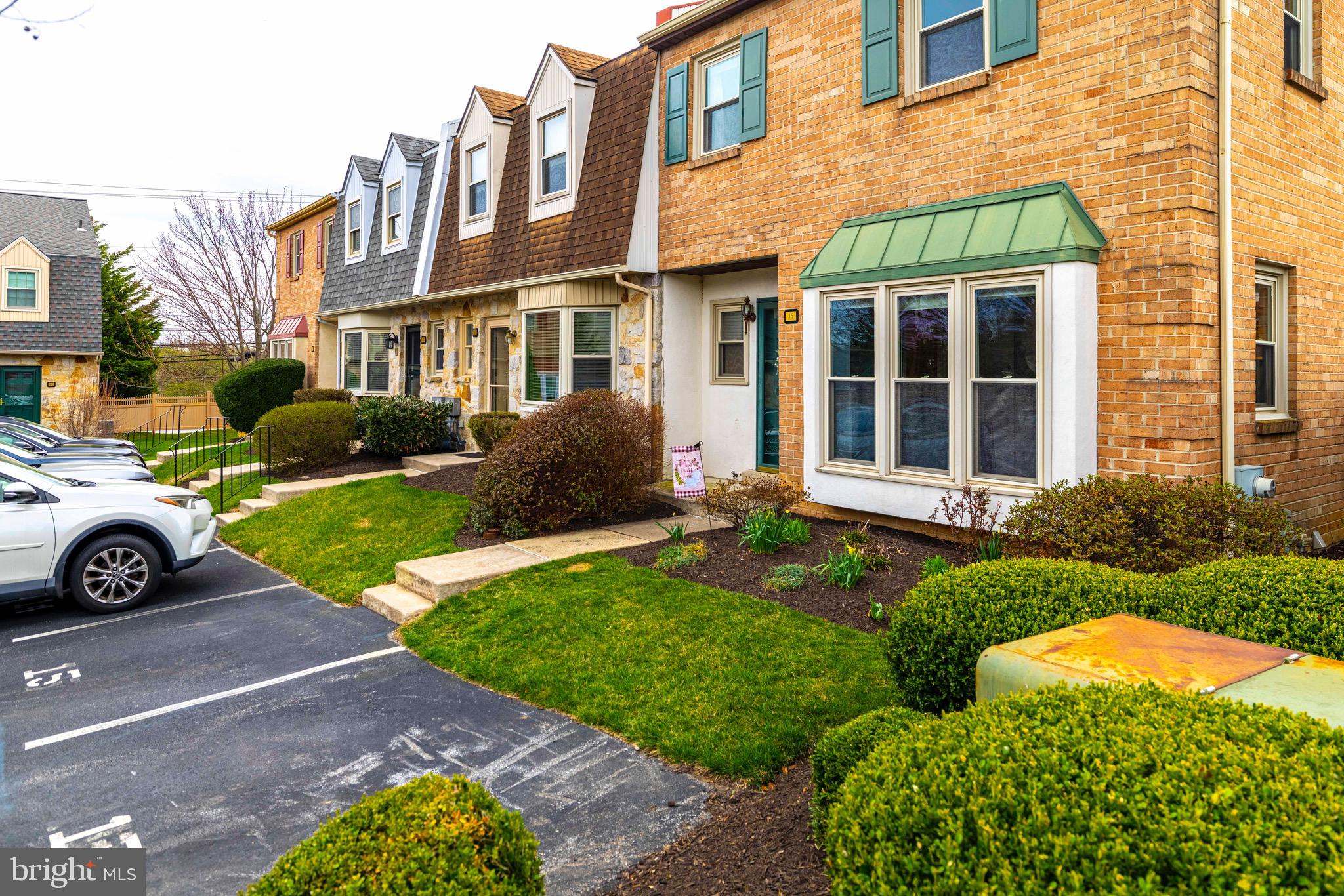15 FOX LAIR VILLAGE
