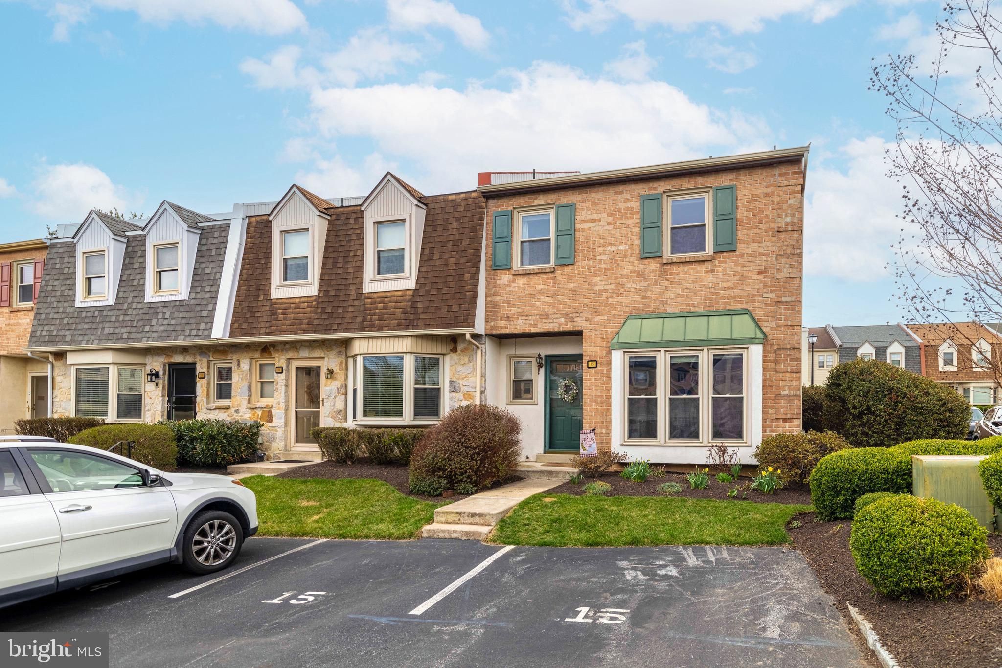 15 FOX LAIR VILLAGE