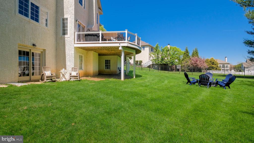 31 THOMAS SPEAKMAN DRIVE