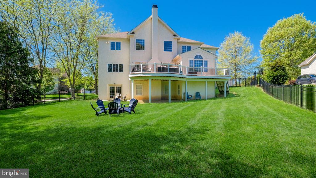 31 THOMAS SPEAKMAN DRIVE